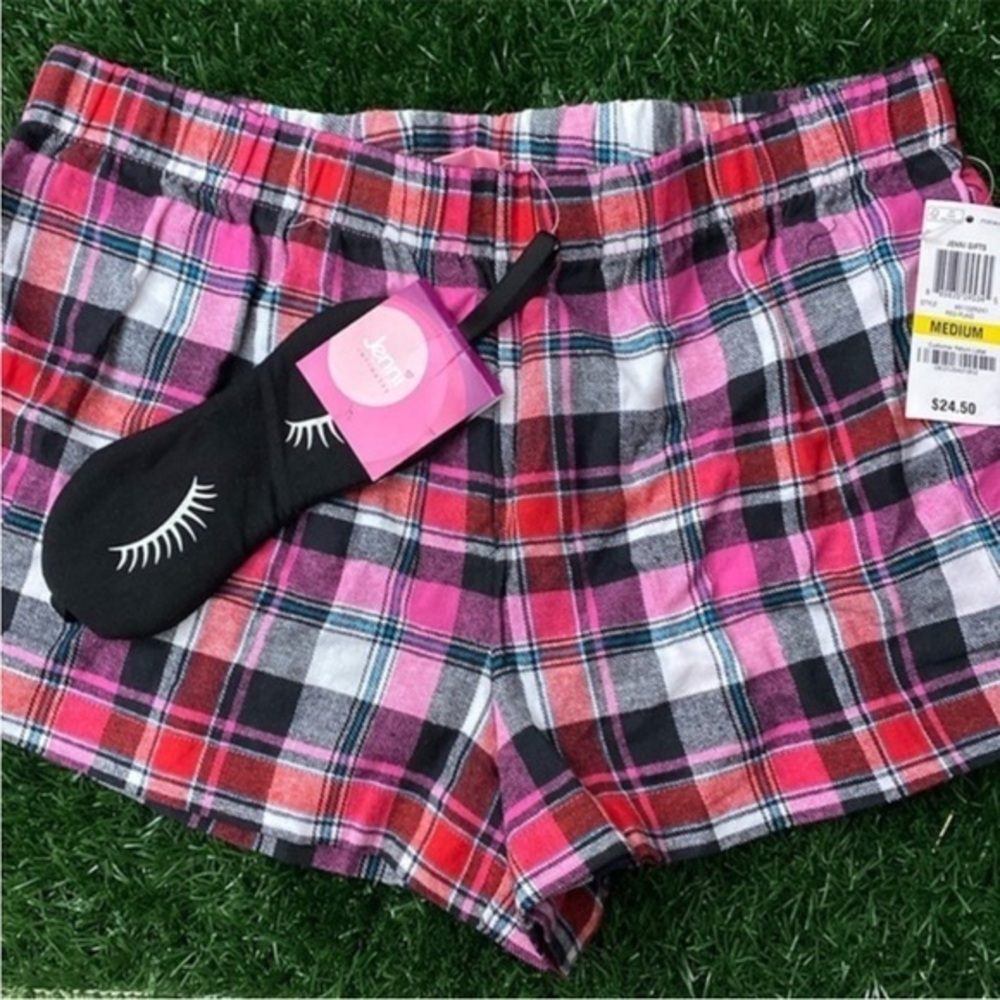 3/$20✨Jenni Intimidates Boxers and Eye Mask Set